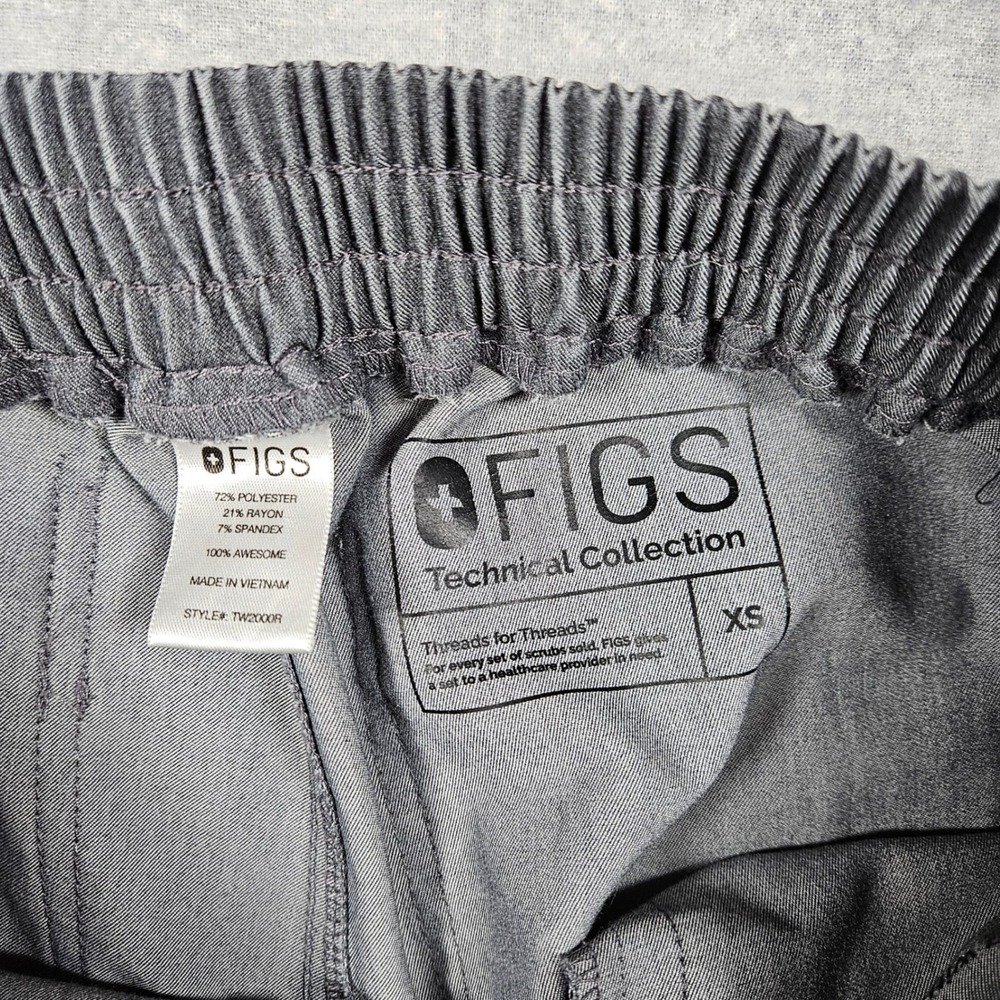 Figs Technical Collection Graphiye Gray Cargo Scr… - image 2